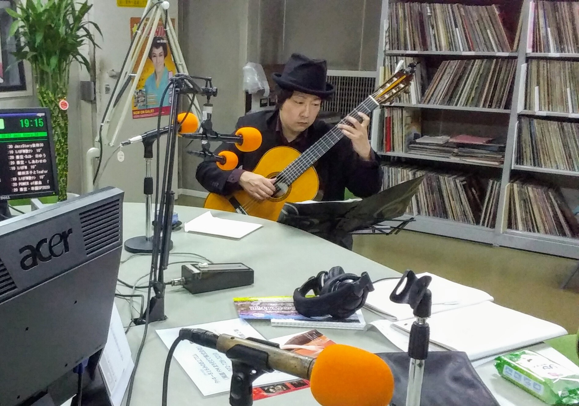 タッキー816みのおエフエム　植田洋子　米阪隆広・ギター
